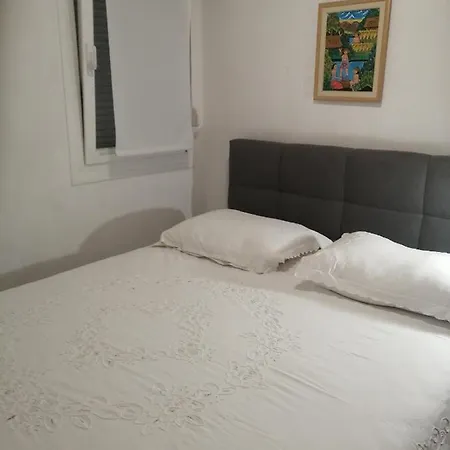 Apartment Klisovic